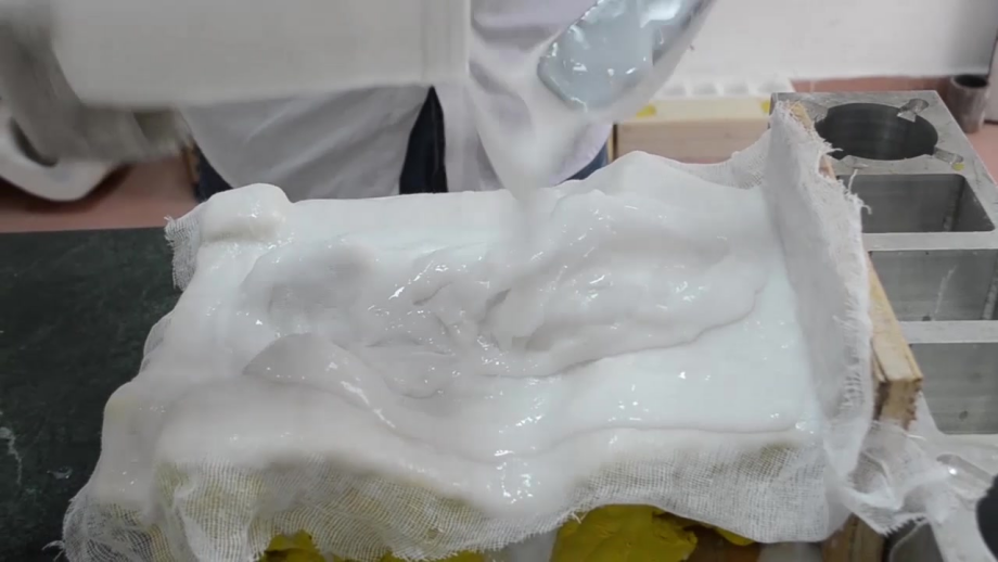 模具硅膠刷模如何使用，有什么需要注意的 ？