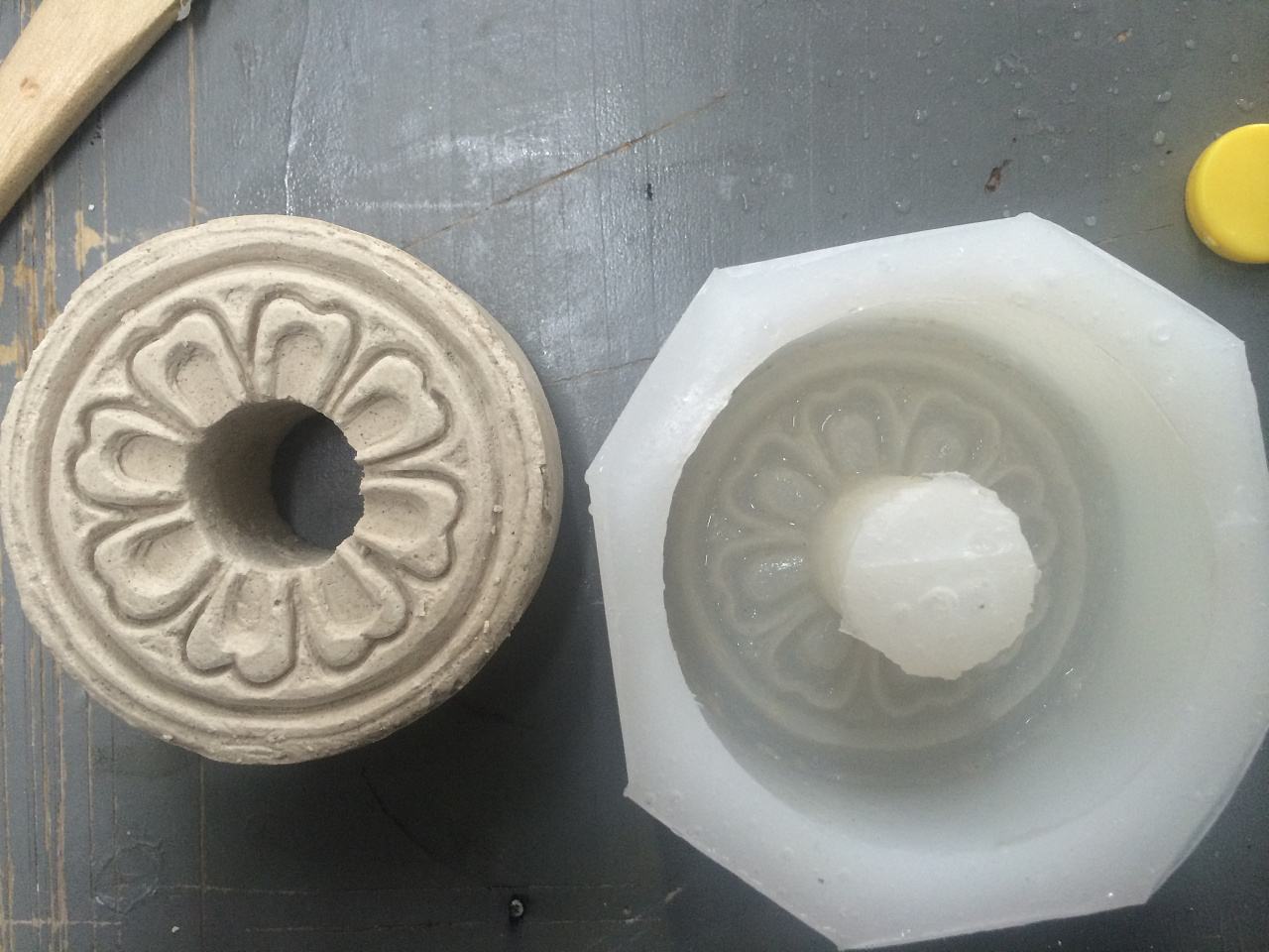 固化好的硅膠模具放置多久不能用了？